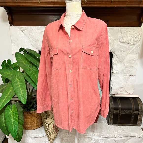 Old Navy Tops - Old Navy Women’s Soft Pink Denim Button-Up Shirt Size XL